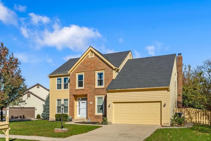 Residential roof in Hilliard Ohio neighborhood showing typical home styles