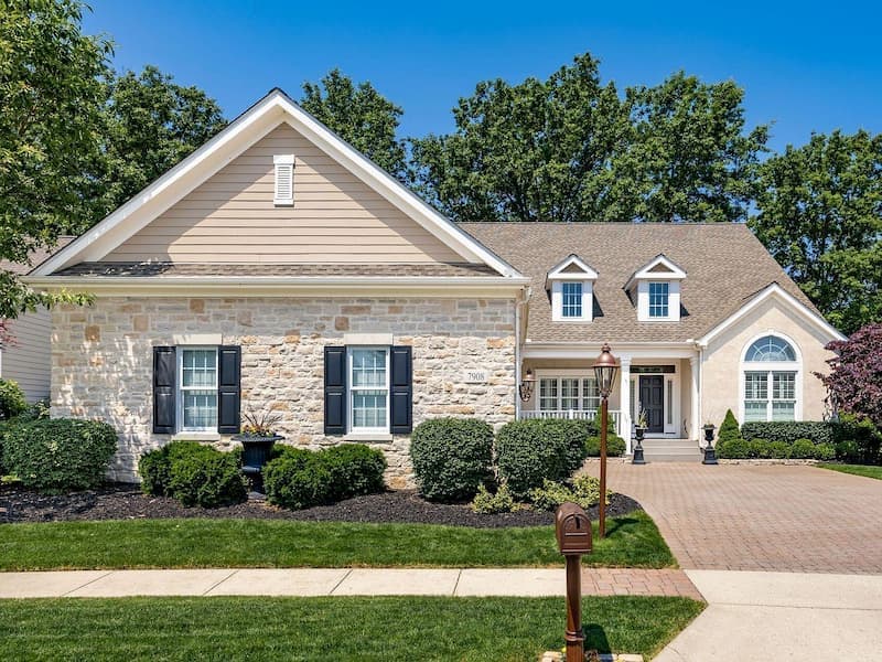 Roofing project in Powell, Ohio